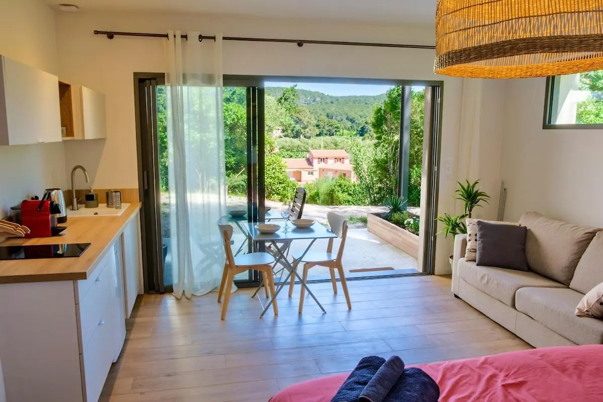 Studio Neuf Et Lumineux Cassis